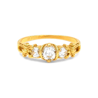 Anillo de Dama Oro 14k Tres Circonias con Detalles Florales