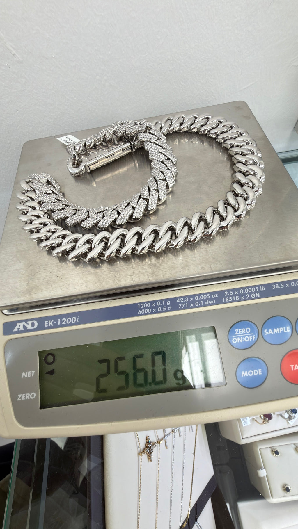 16MM Cadena Cubana Pavé Moissanite Zinc