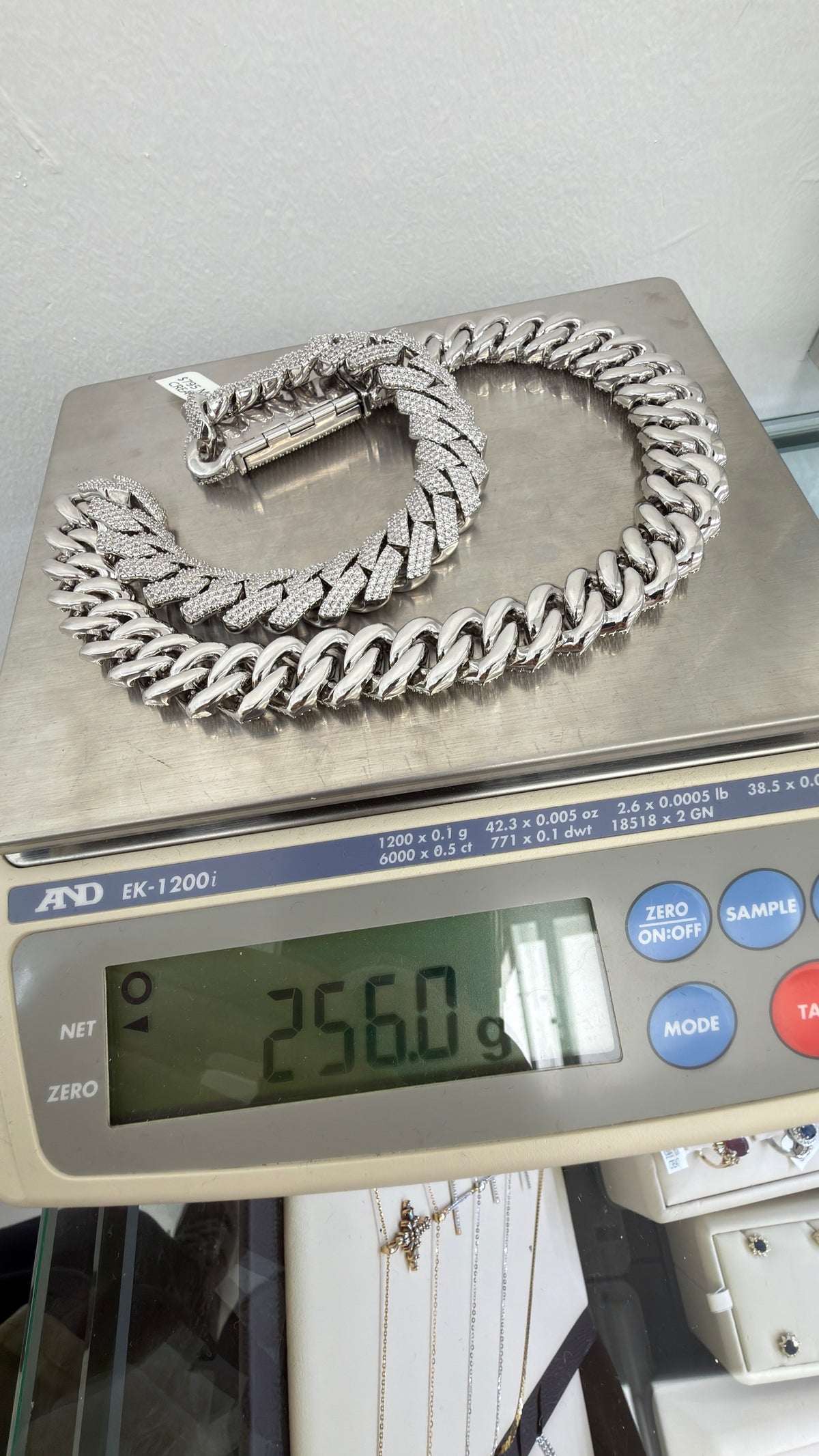 16MM Cadena Cubana Pavé Moissanite Zinc