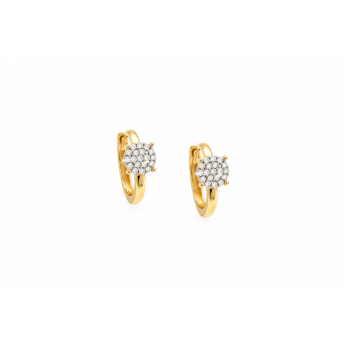 11mm Aretes de Dama Oro 14k Huggie con Racimo Redondo de Diamantes Naturales