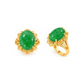 Anillo de Dama Oro 10k Jade Oval Cabujón con Corona de Corazones Calados