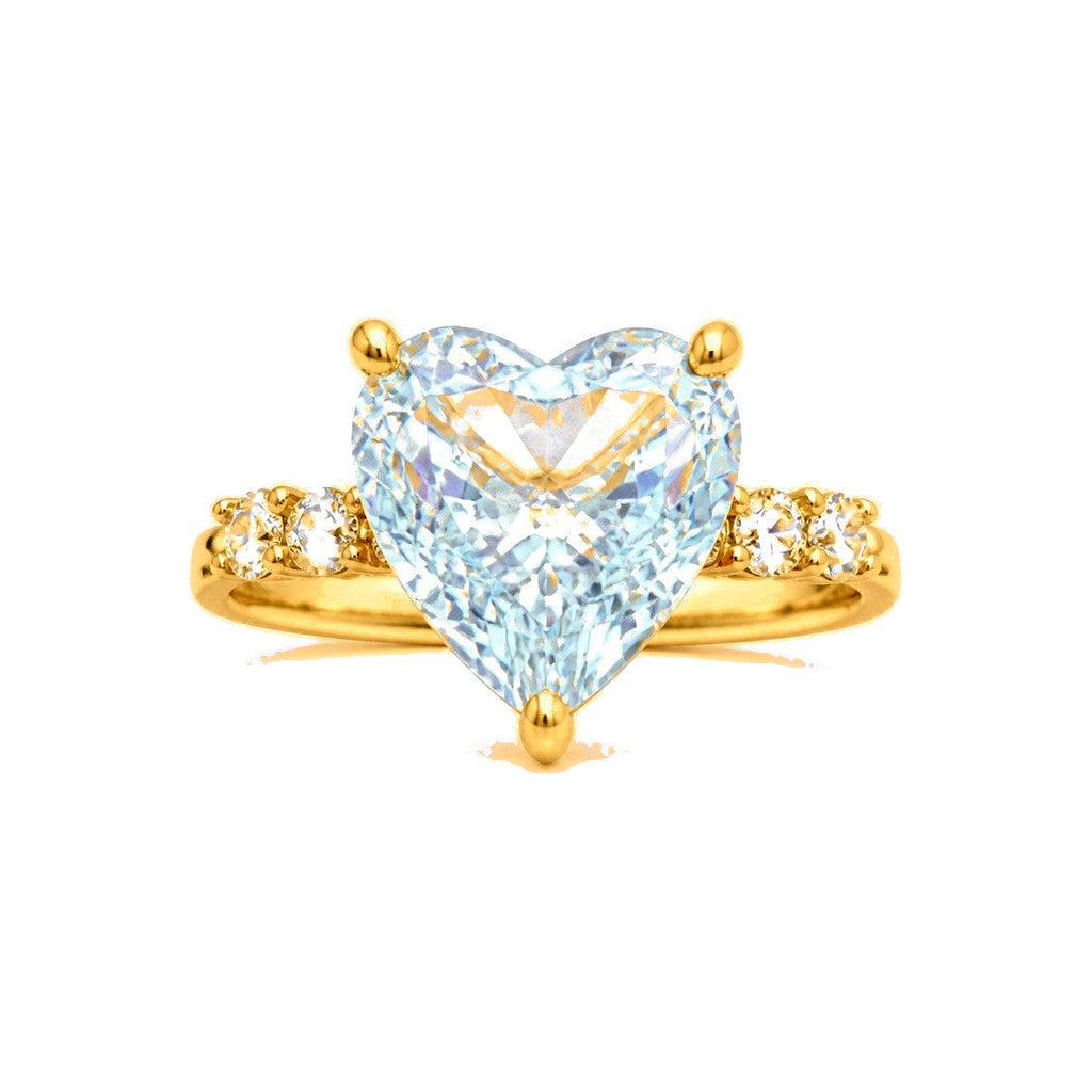 Anillo de Dama Oro 10k Corazón Grande con Circonios en Banda