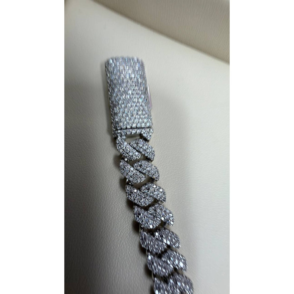 Manilla Cubana Pavé Moissanite Zinc