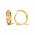 Aretes de Dama Oro 14k Aro Martillado con Circonios en Canal