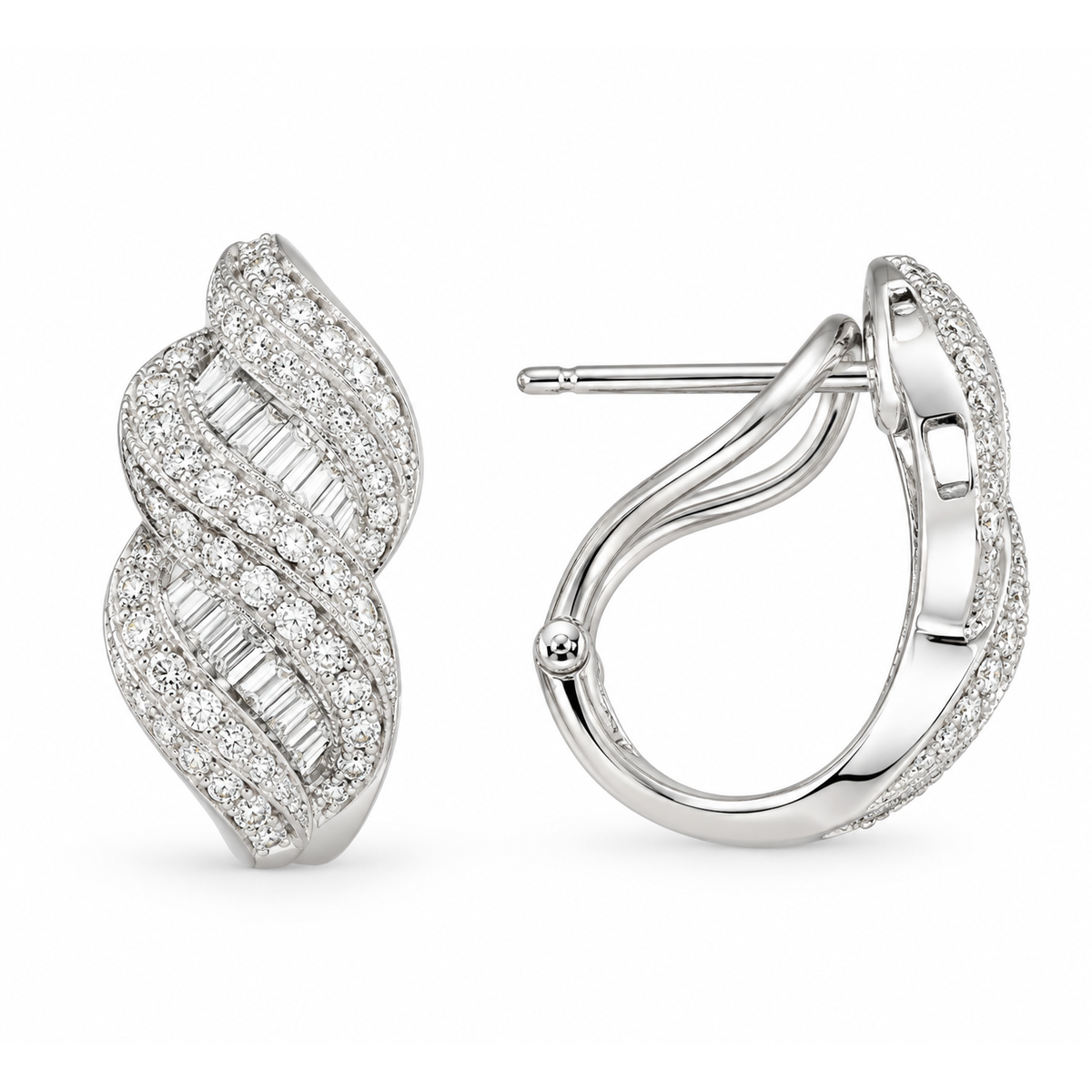 Aretes de Dama Oro Blanco 14k Banda Ondulada con Diamantes Naturales