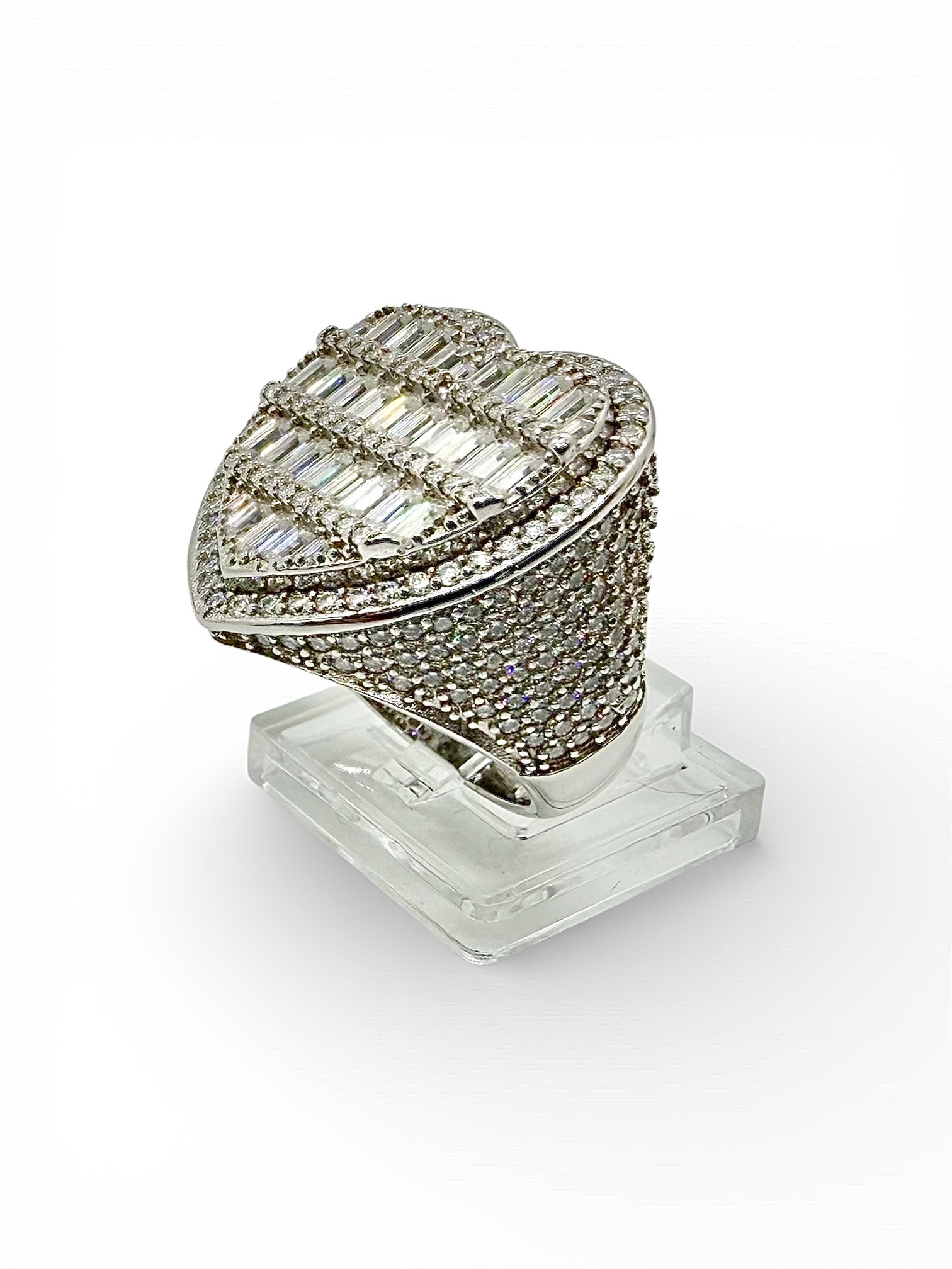 Anillo de coraz贸n plata s925 talla #9 Moissanite