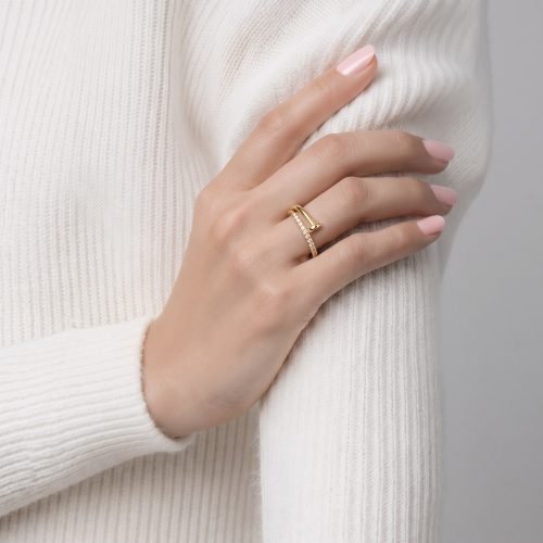 Anillo de Oro 14k Clavo Fino con Piedras Circonia